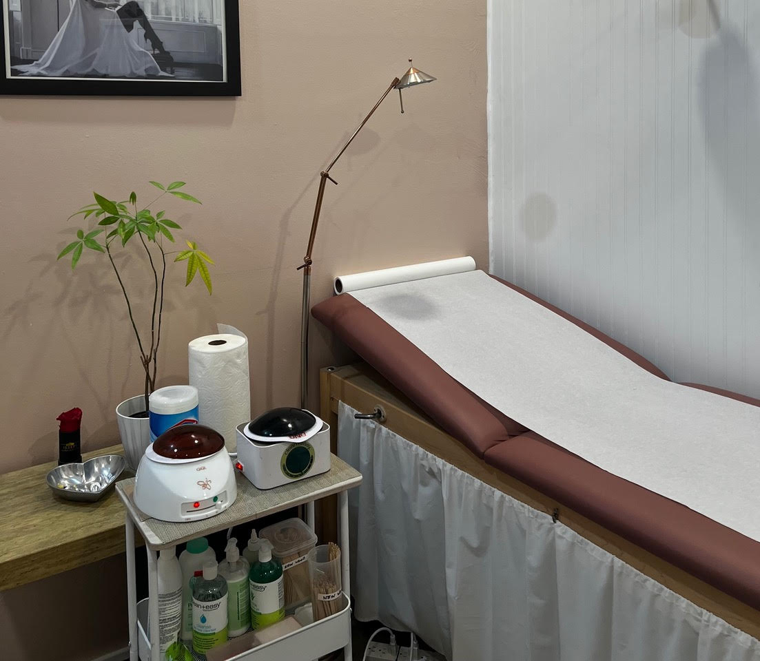 Polish Nail Salon